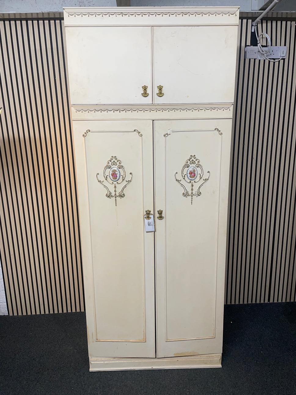 Tall ornate french style 2 door 2 top door wardrobe (H 225 x W 92 x D 54 cm) 2425