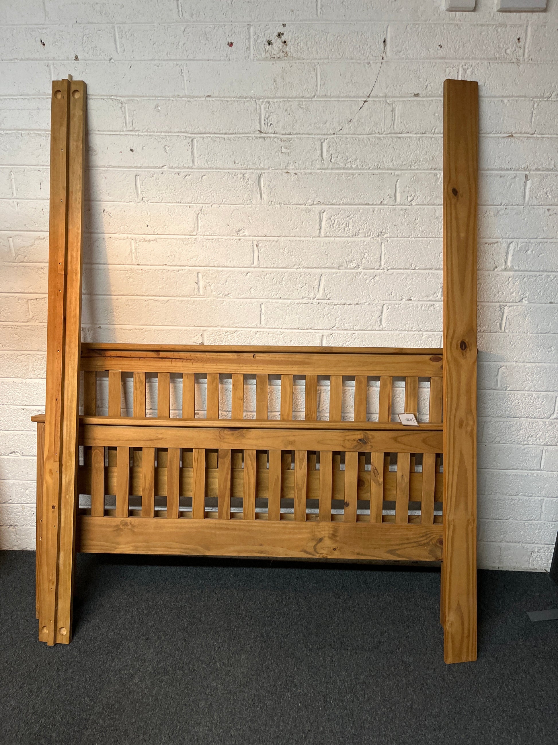 5ft high end mexican pine bed frame 3225