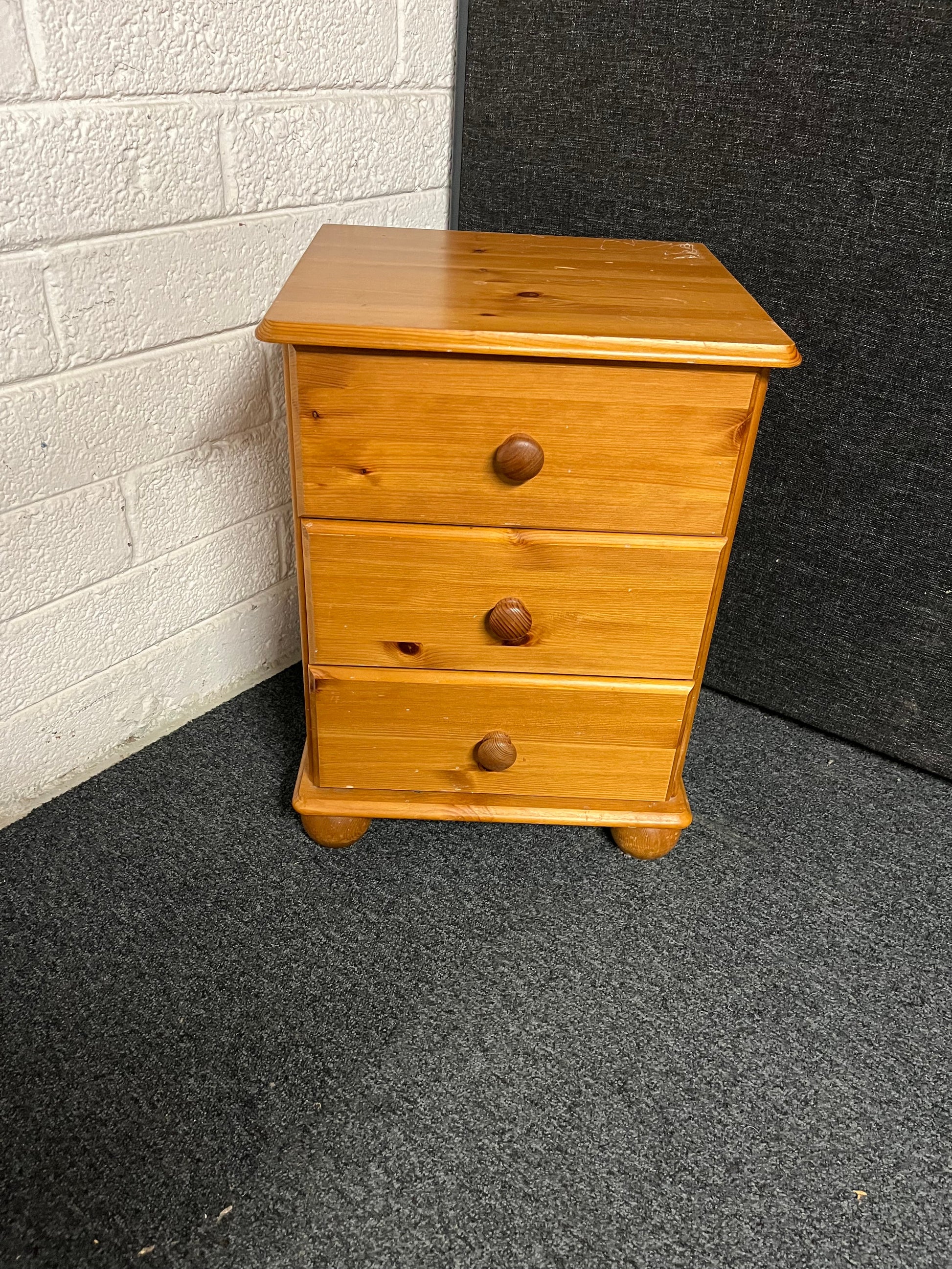 3 drawer pine bedside locker  1225