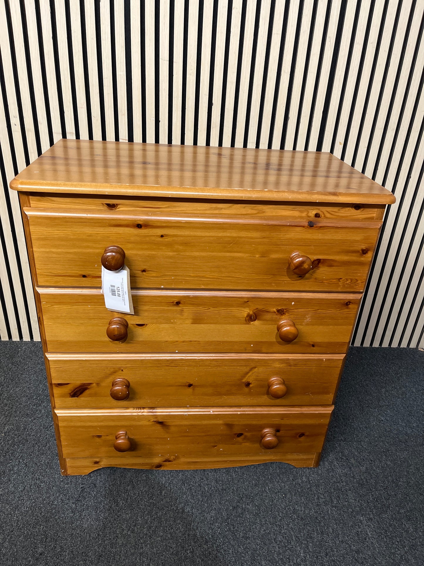 Solid pine chest with three drawers and round wooden knobs. (H 82 x W 75 x D 42 cm)  44279