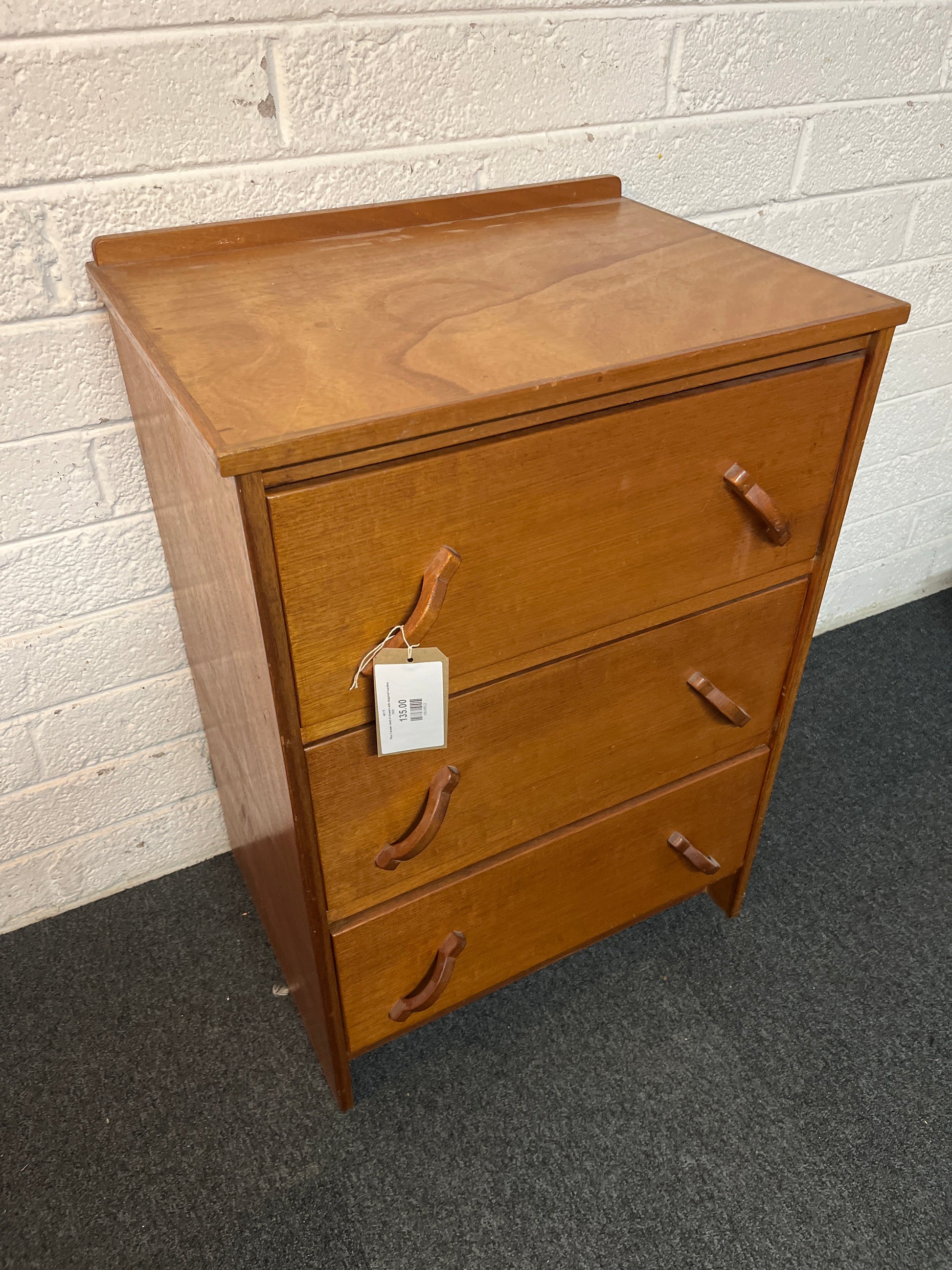 Pine 3 drawer chest of drawers with diagonal handles 3225