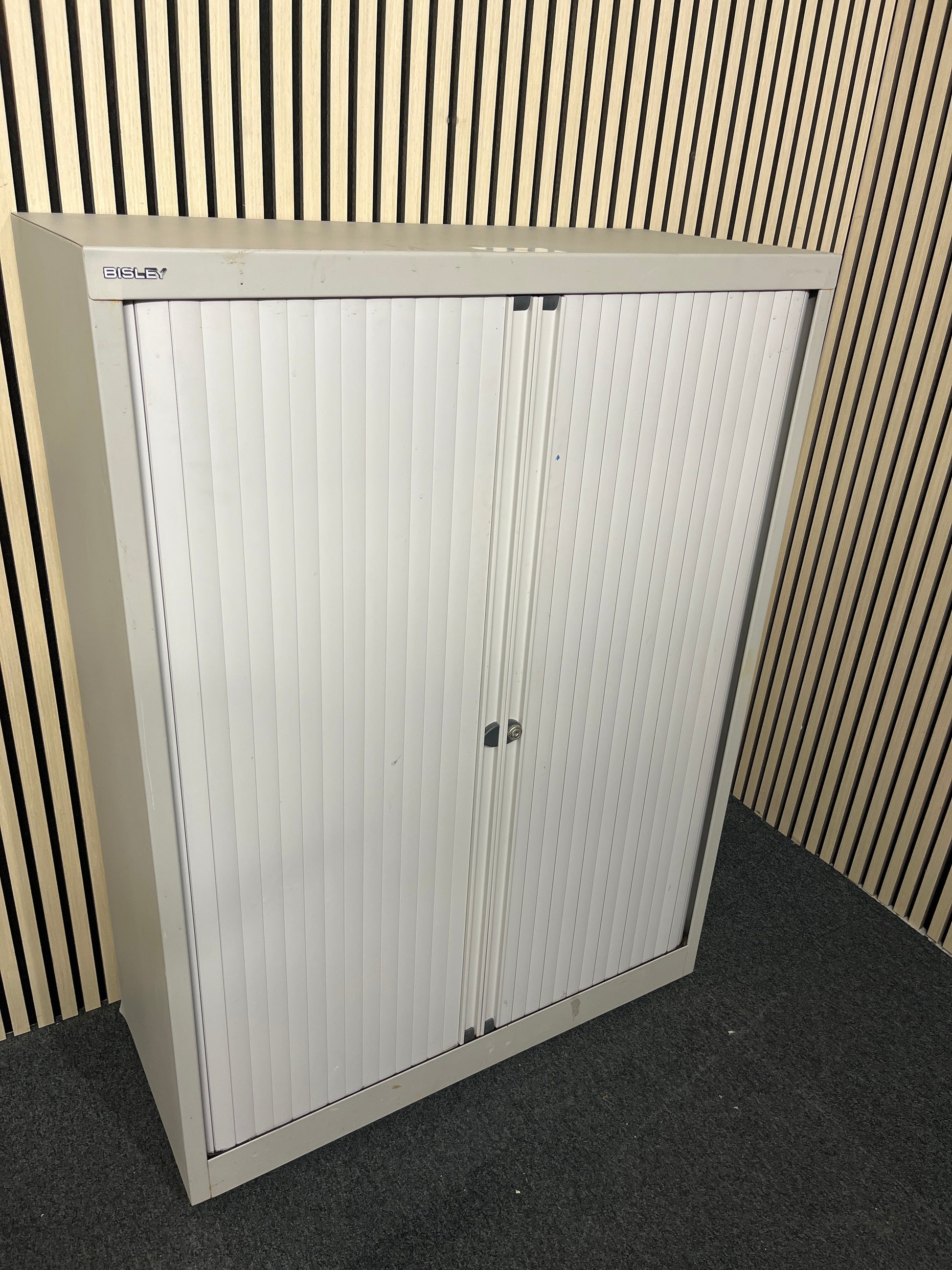 Tall silver metal sliding door tambour unit (H 127 x W 100 x D 43 cm) 3325