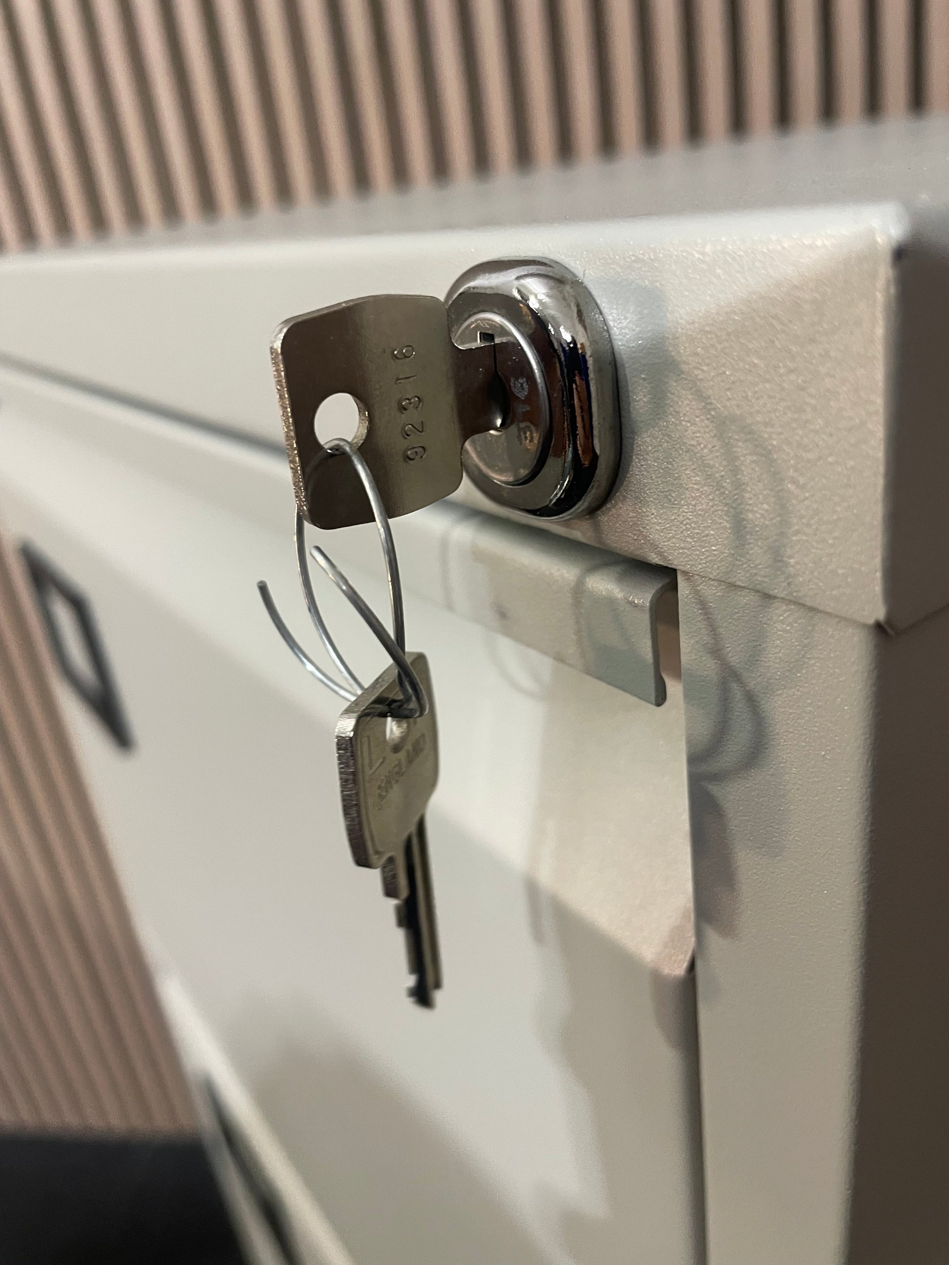 GREY 4 DRAWER CABINET