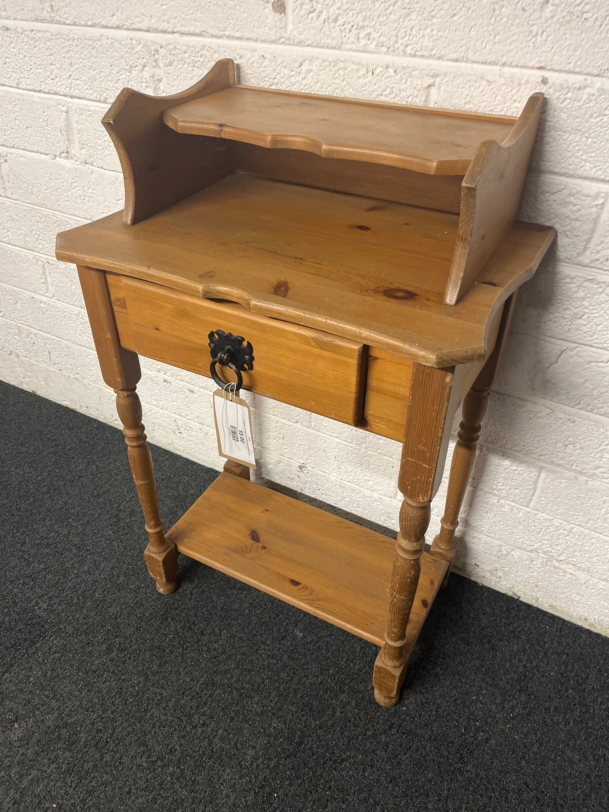 Solid pine 1 drawer lamp table with upstand 2225