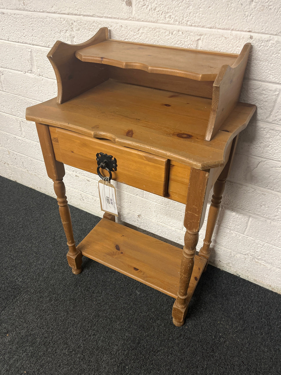 Solid pine 1 drawer lamp table with upstand 2225