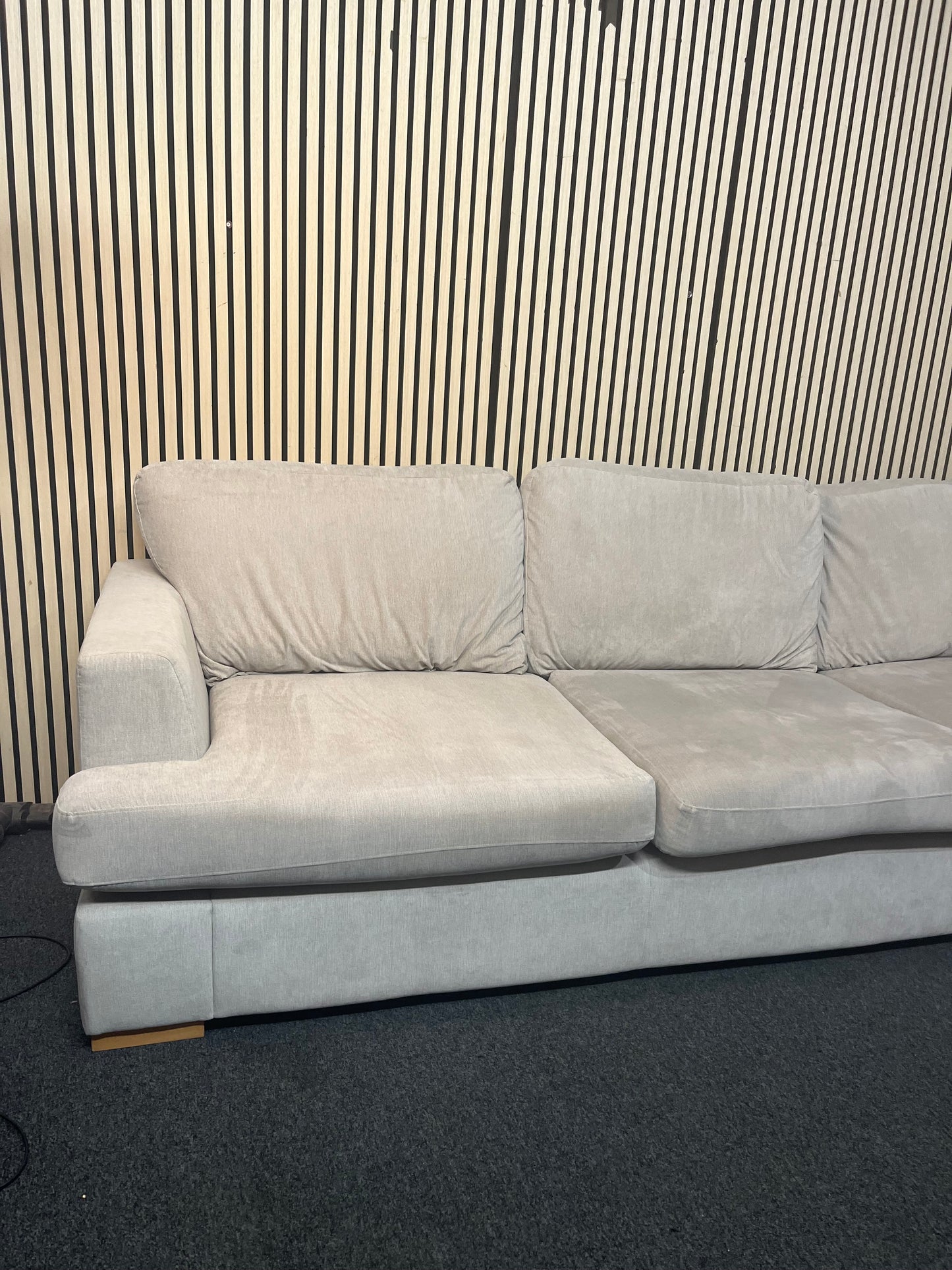 Large DFS Freya corner suite in oatmeal fabric (Widths 275 x 210 cm) 43520