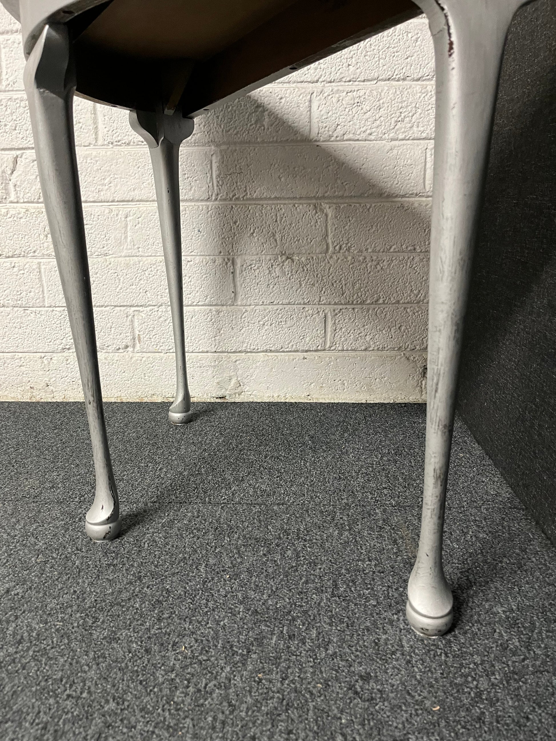 Grey painted half moon console table, rope effect edging (H 760 x W 910 x D 4100 mm) 1225