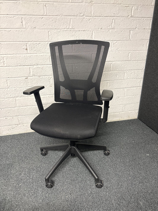 Holmfirth High Back Mesh Ooperator Chair