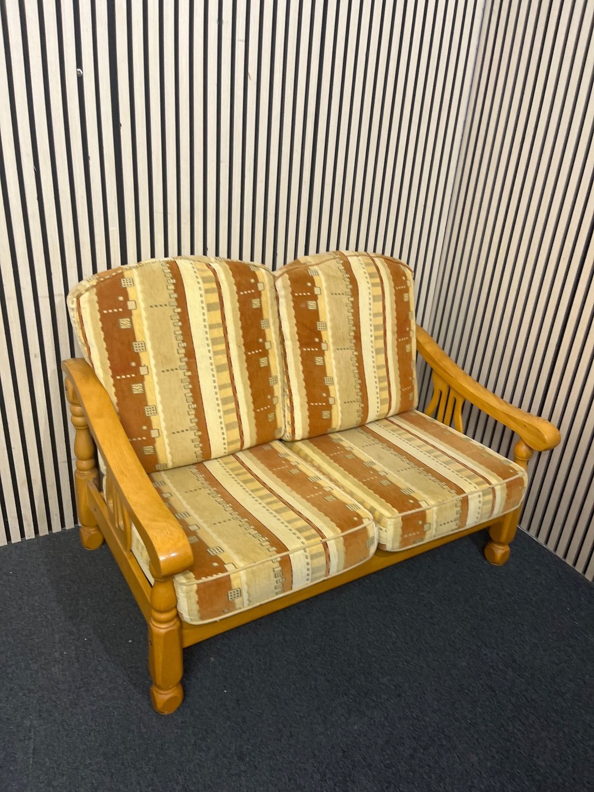 2+1+1 hardwood framed wooden suite with brown and gold mix fabric cushions  44336