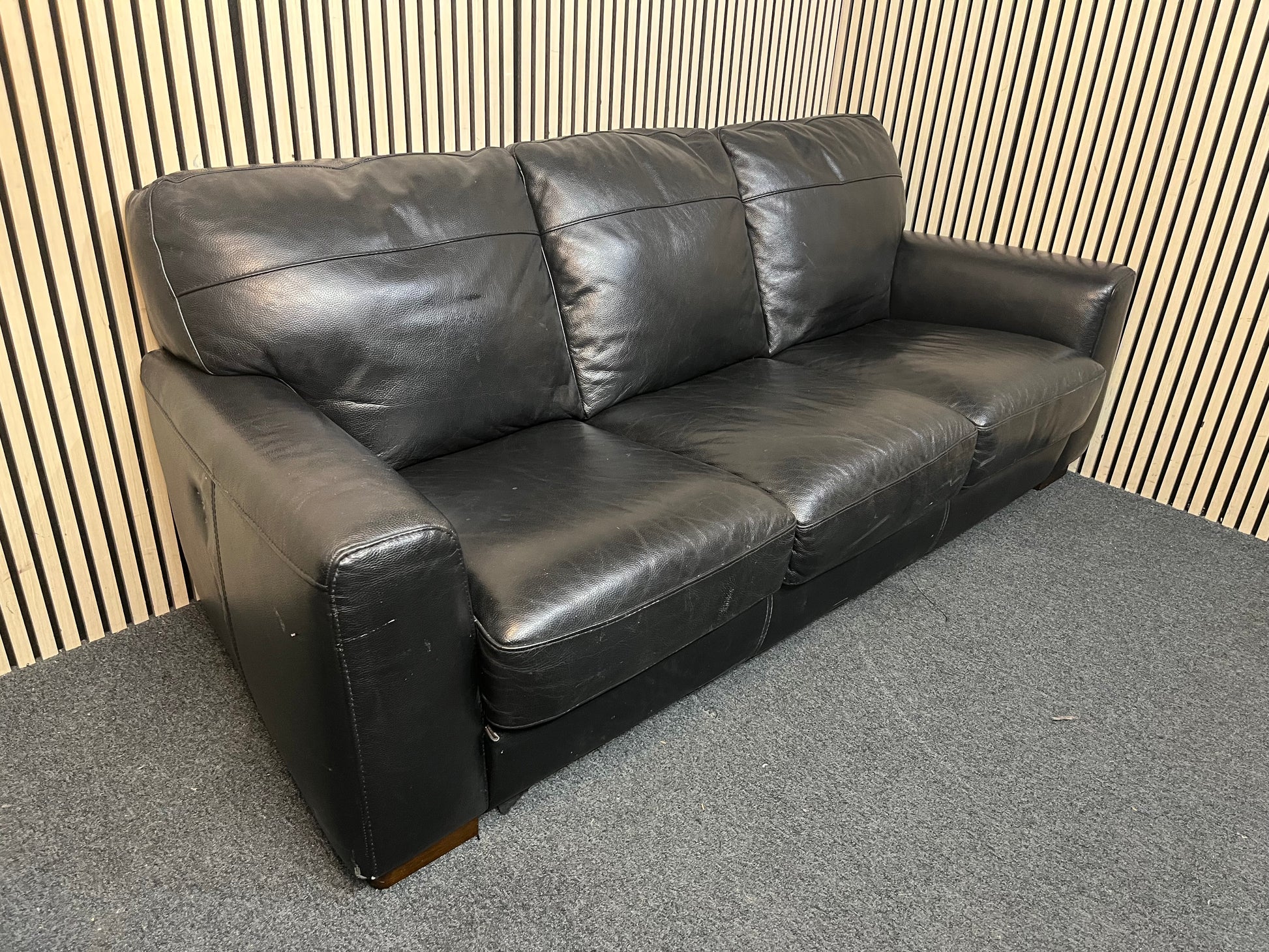3+1 Black leather sofa suite  43745