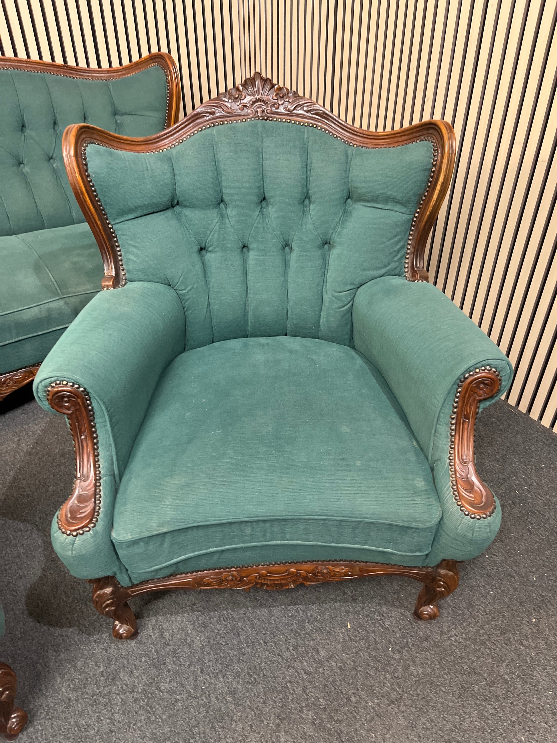 3+1+1 ornate mahogany framed wing back suite in dark green button back fabric E425 3126