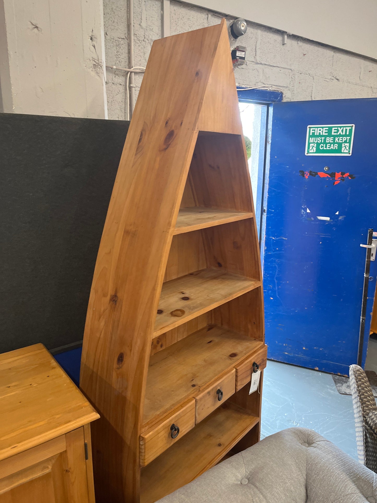 Solid pine framed boat shaped bookcase with drawers (H 2100 x W 830 x D 350 mm) 1225
