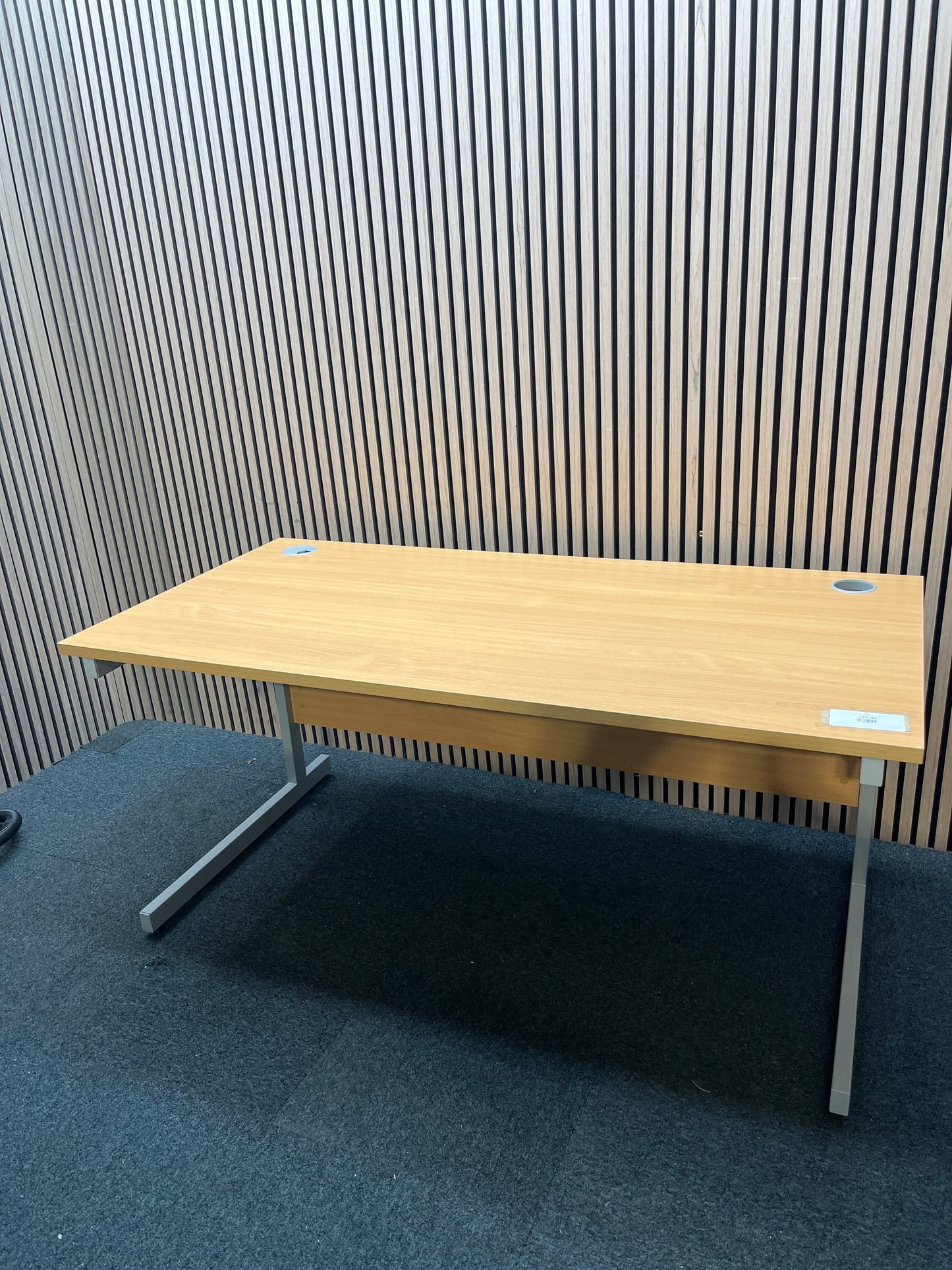 1600 x 800 straight beech desk