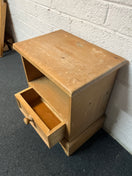Switch Pitch pine 1 drawer 1 shelf bedside locker (H 61 x W 51 x D 36 cm) 4025 3 image