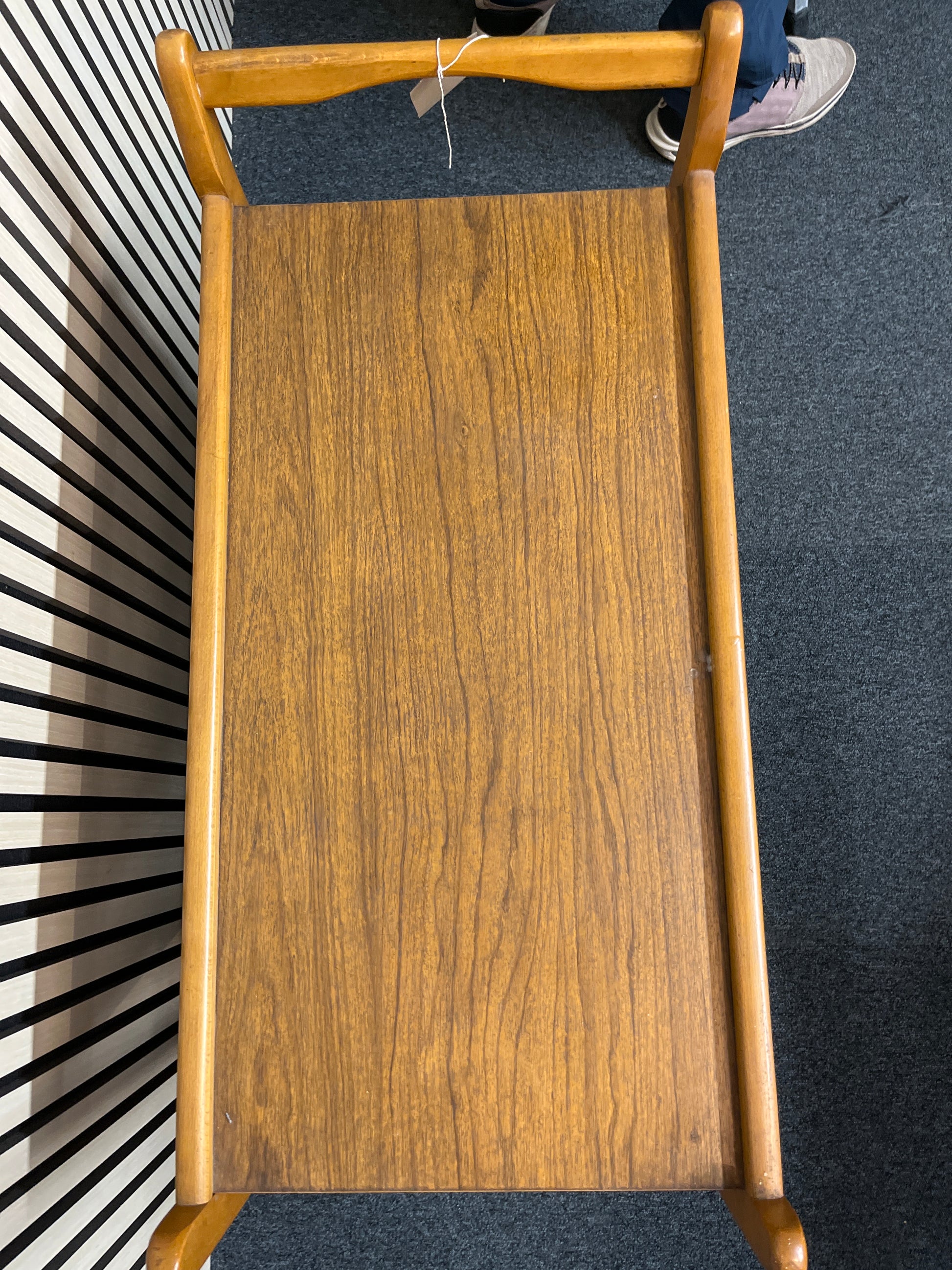 Oak tea trolley ( H 69 x W 80 x D 39 cm) 2325
