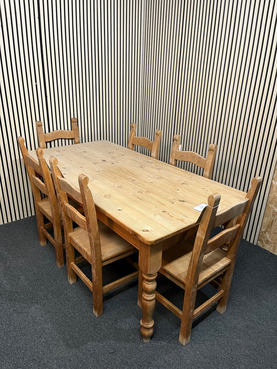Solid pine large rectangular farmhouse table with 6 no. chairs (W 180 x D 90 cm) 3126