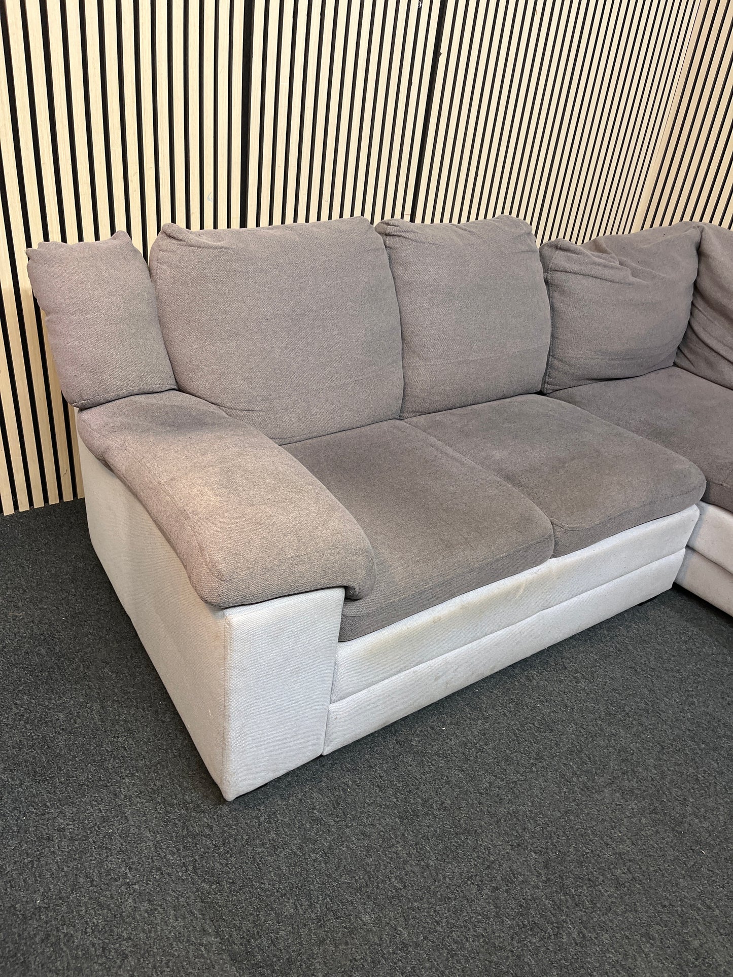 Grey fabric corner suite (220 cm wide one side,  230 cm the other)  3126