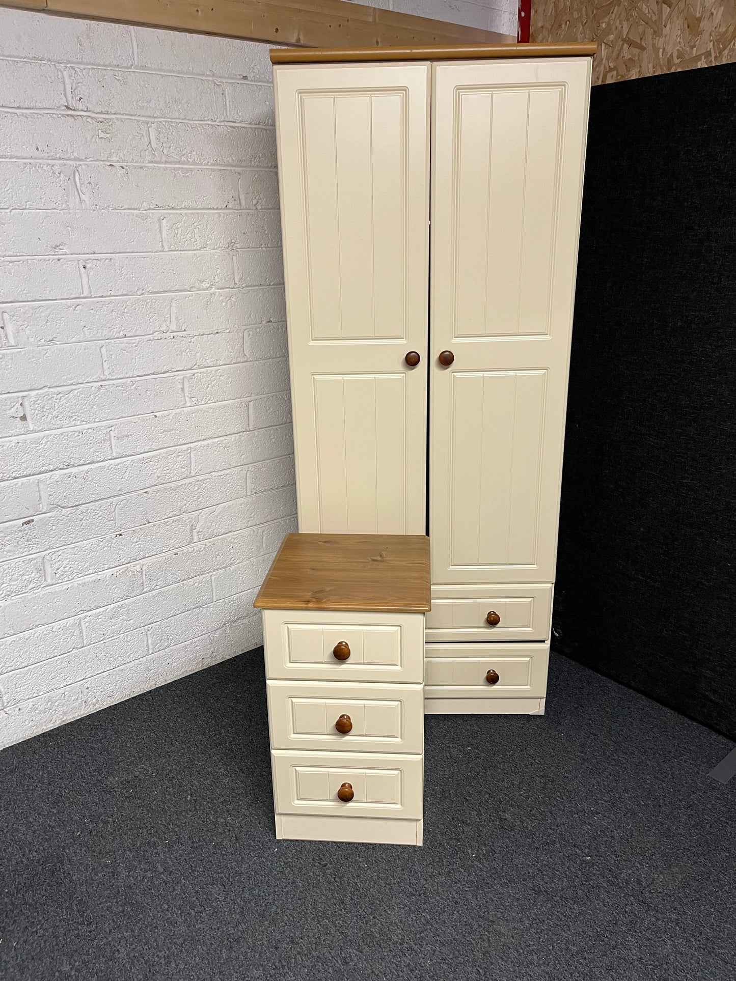 Tall cream and oak laminate 2 door 2 drawer wardrobe (H 1850 x W 740 x D 530 mm) 1225