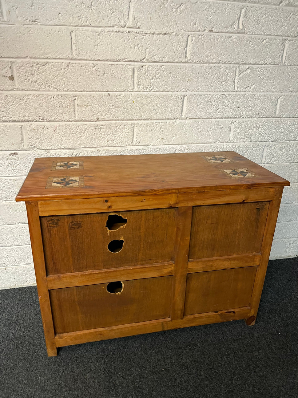 Mexican pine low 1 door TV unit (H 67 x W 92 x D 45 cm) 2225