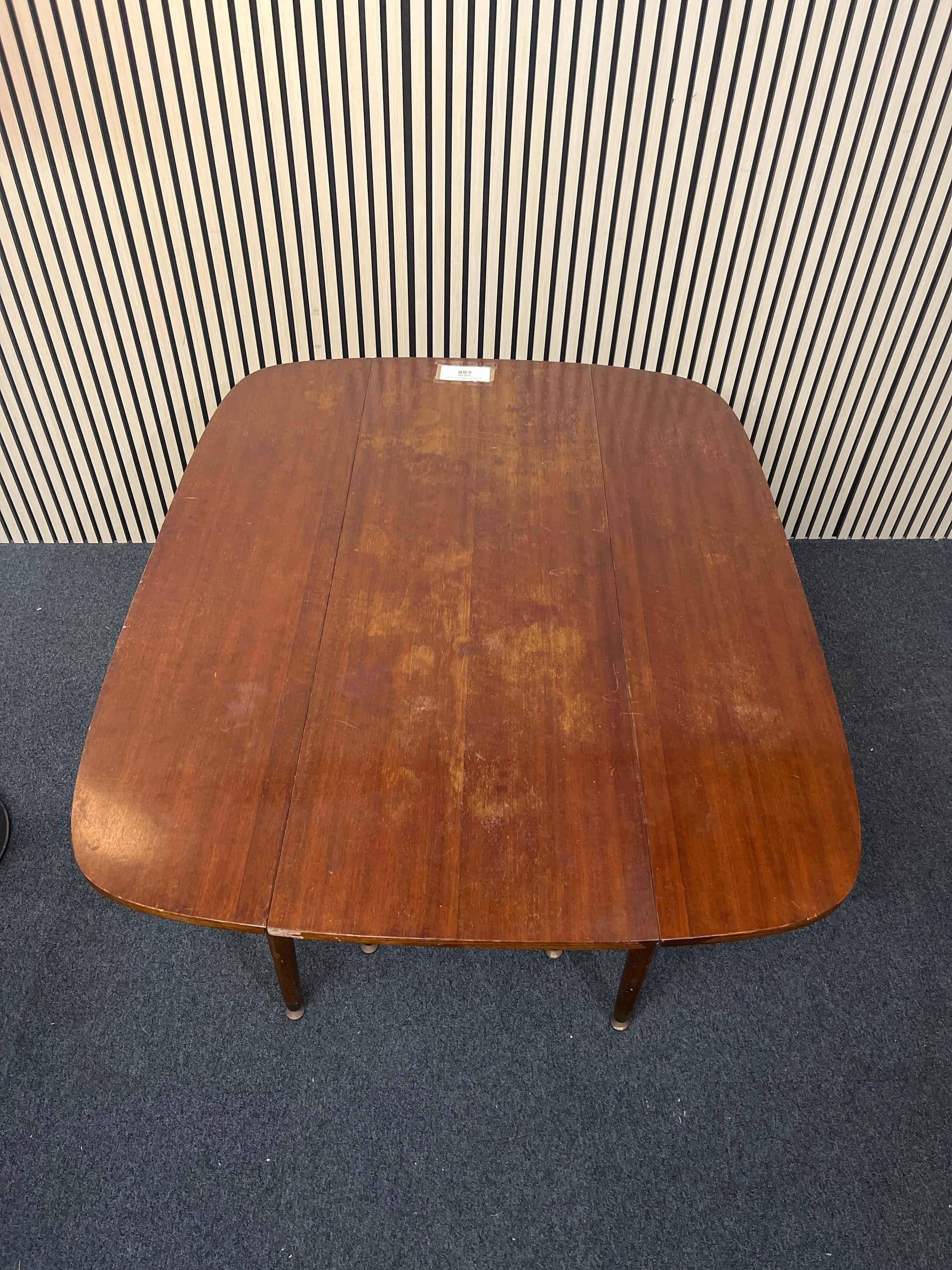 Retro teak stained drop leaf kitchen table (L 112 x W 133) 3325