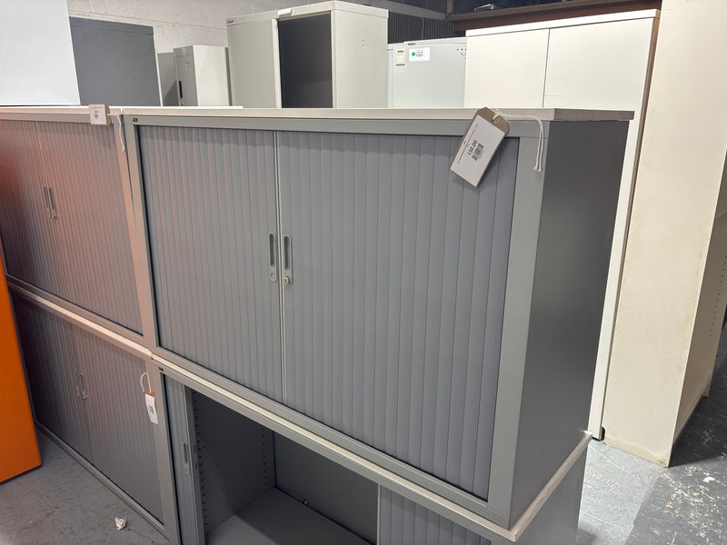 Low metal sliding door tambour unit (H 73 x W 121 x D 42 cm)