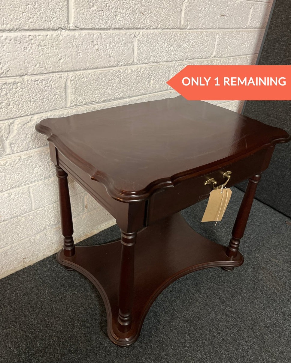 Rossmore mahogany 1 drawer bedside table (H 61 x W 64 x D 48 cm) 2225
