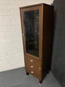 Tall mahogany laminate display cabinate with 3 drawers (H 164 x W 50 x D 42 cm) 2225