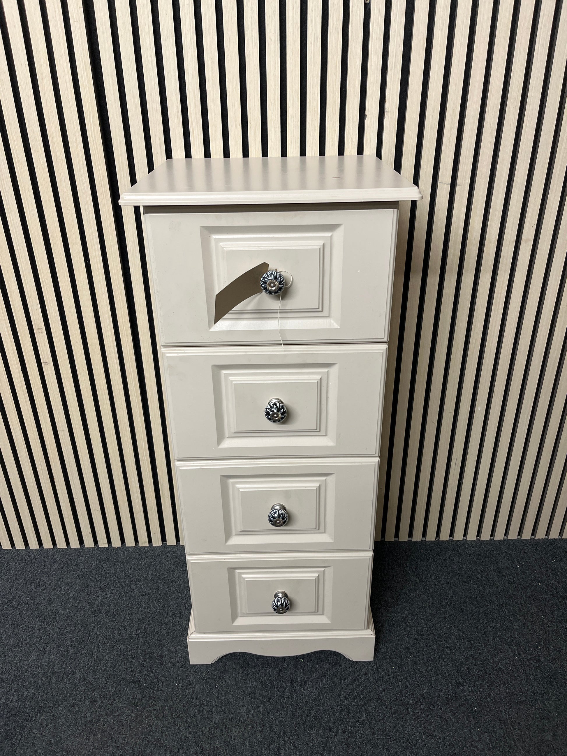 Cream laminate tallboy(H 108 x W 45 x D 42 cm) 3325
