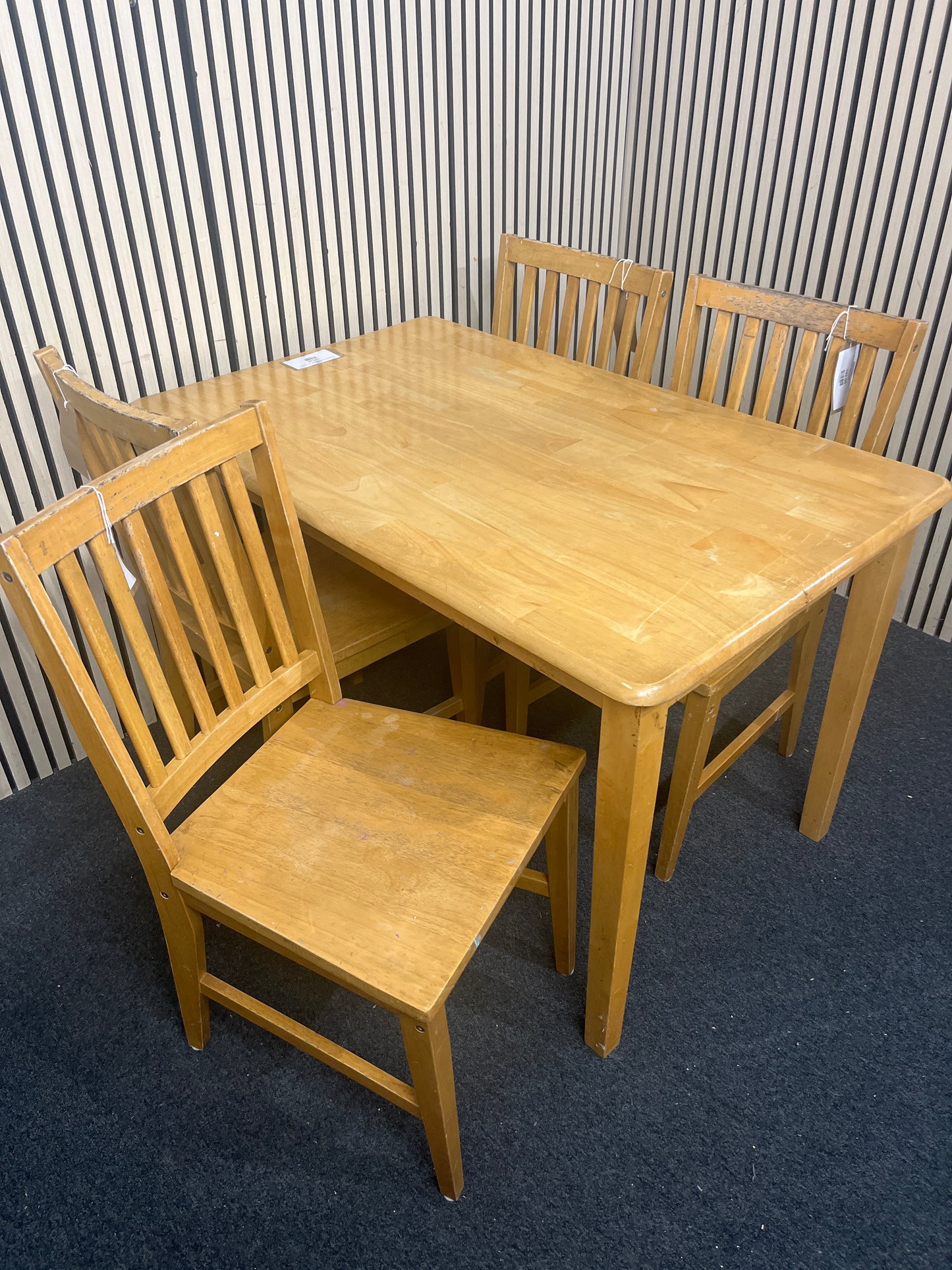 Rectangular beech dining table with 4 chairs (L 120 x W 75 cm)  44184