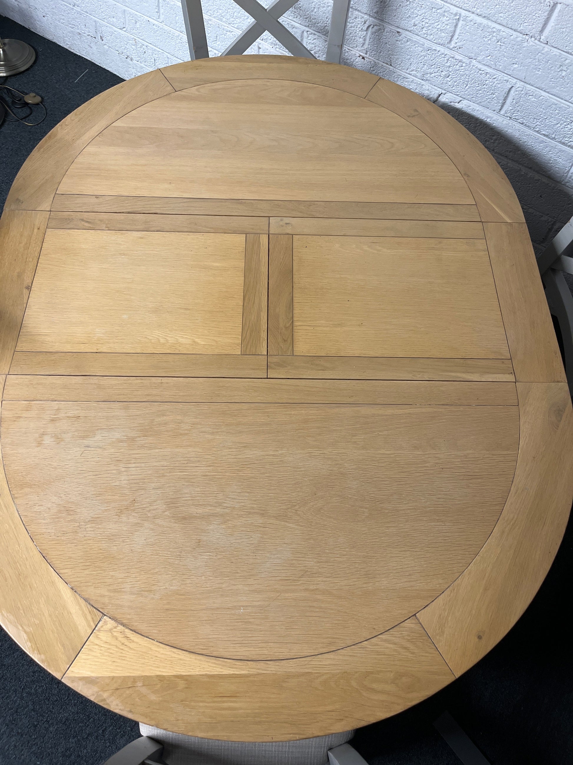 Solid Oak Circular Table with Painted Grey Base & 4 matching chairs 1225