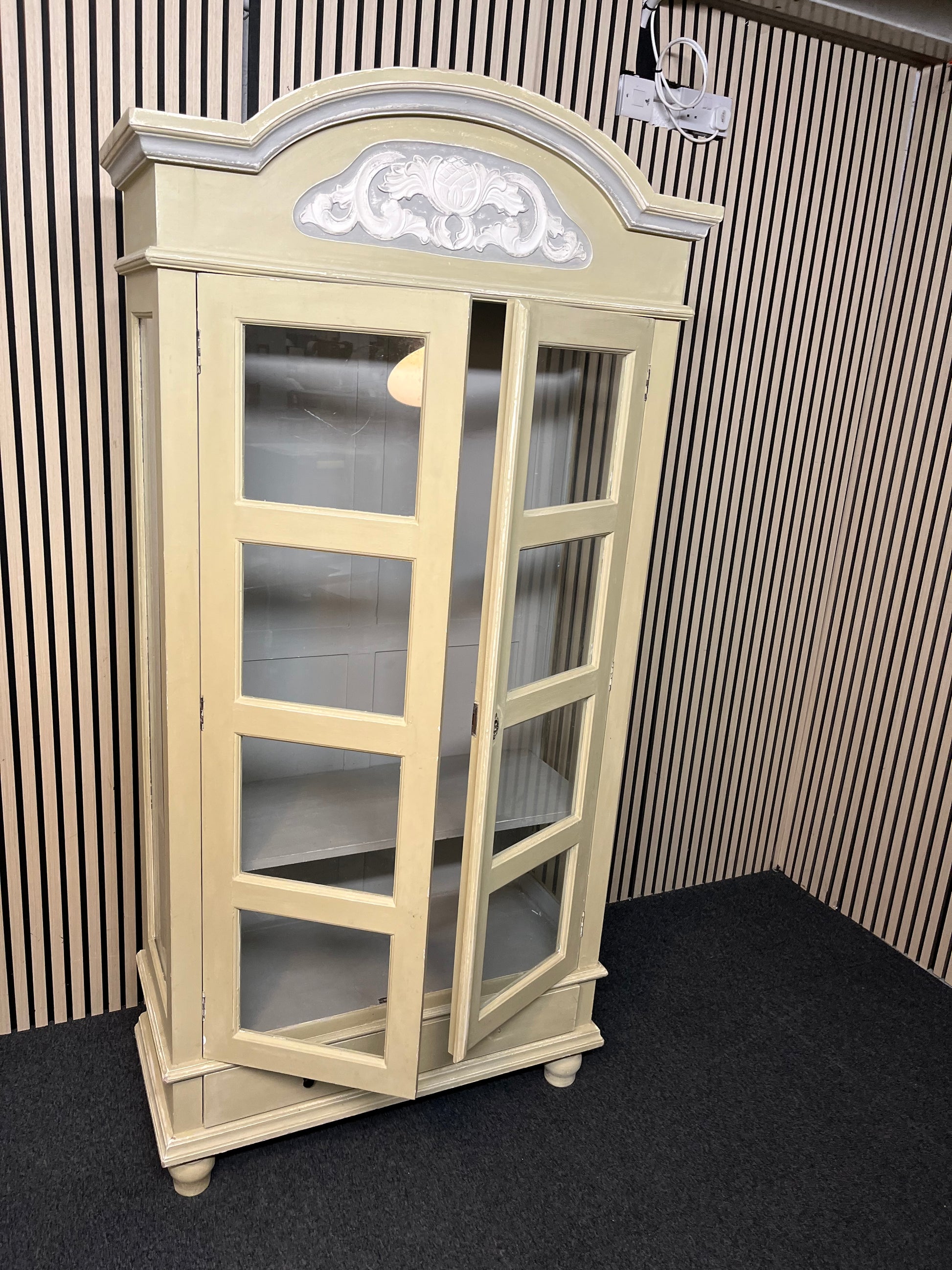 Solid wood cream painted glass display unit with 2 base drawers  (H 198 x W 98 x D 41 cm) 2425