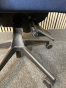 Switch Verco PRf21 navy fabric swivel chair with arms   3425 3 image