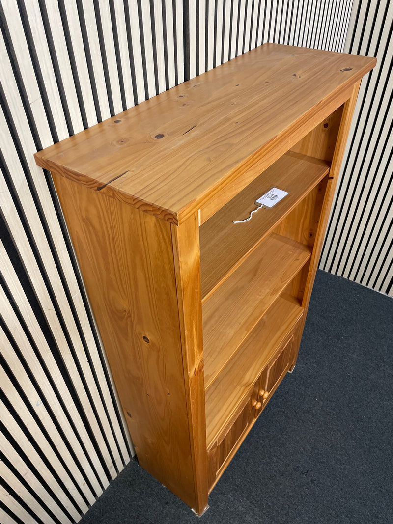 Solid pine shelving unit featuring open shelves and bottom cupboard 93Wx36Dx154H  44468