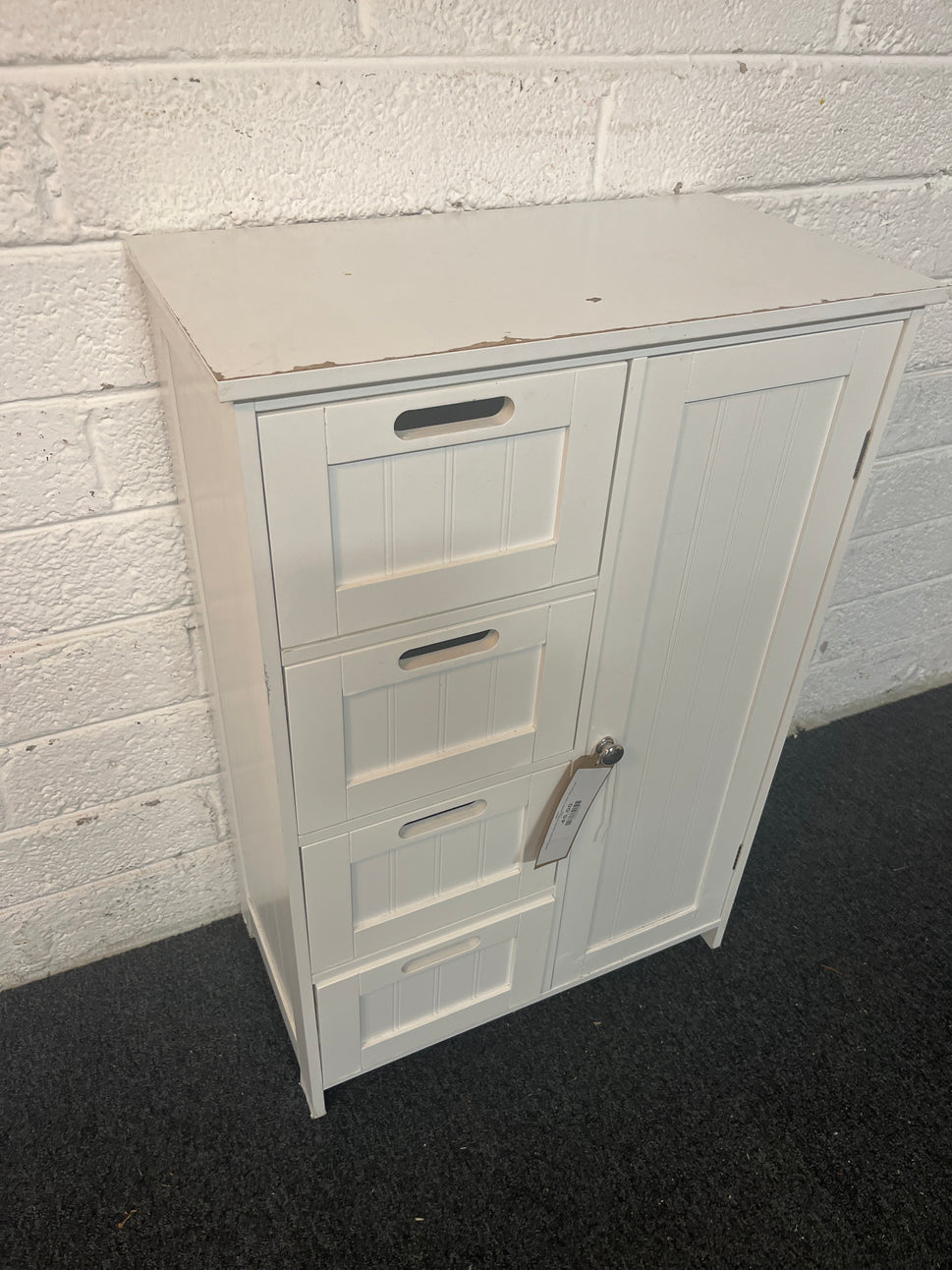 White wooden painted small 4 drawer 1 door storage unit 1325