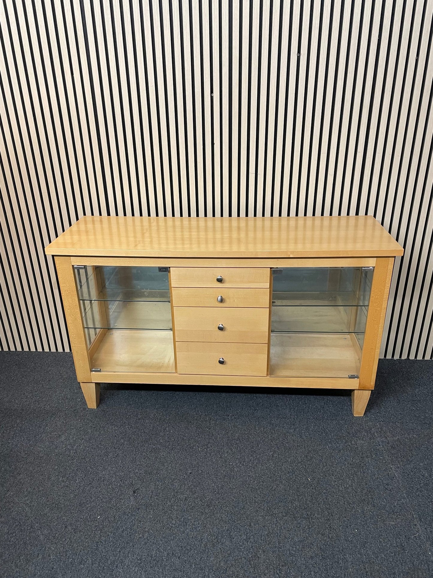 Light beech veneer 2 glass door 4 drawer sideboard( L x 135 W x 45 H x 82 cm)  3325