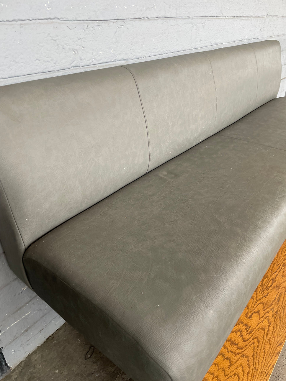 6ft leatherette bench seat 1126