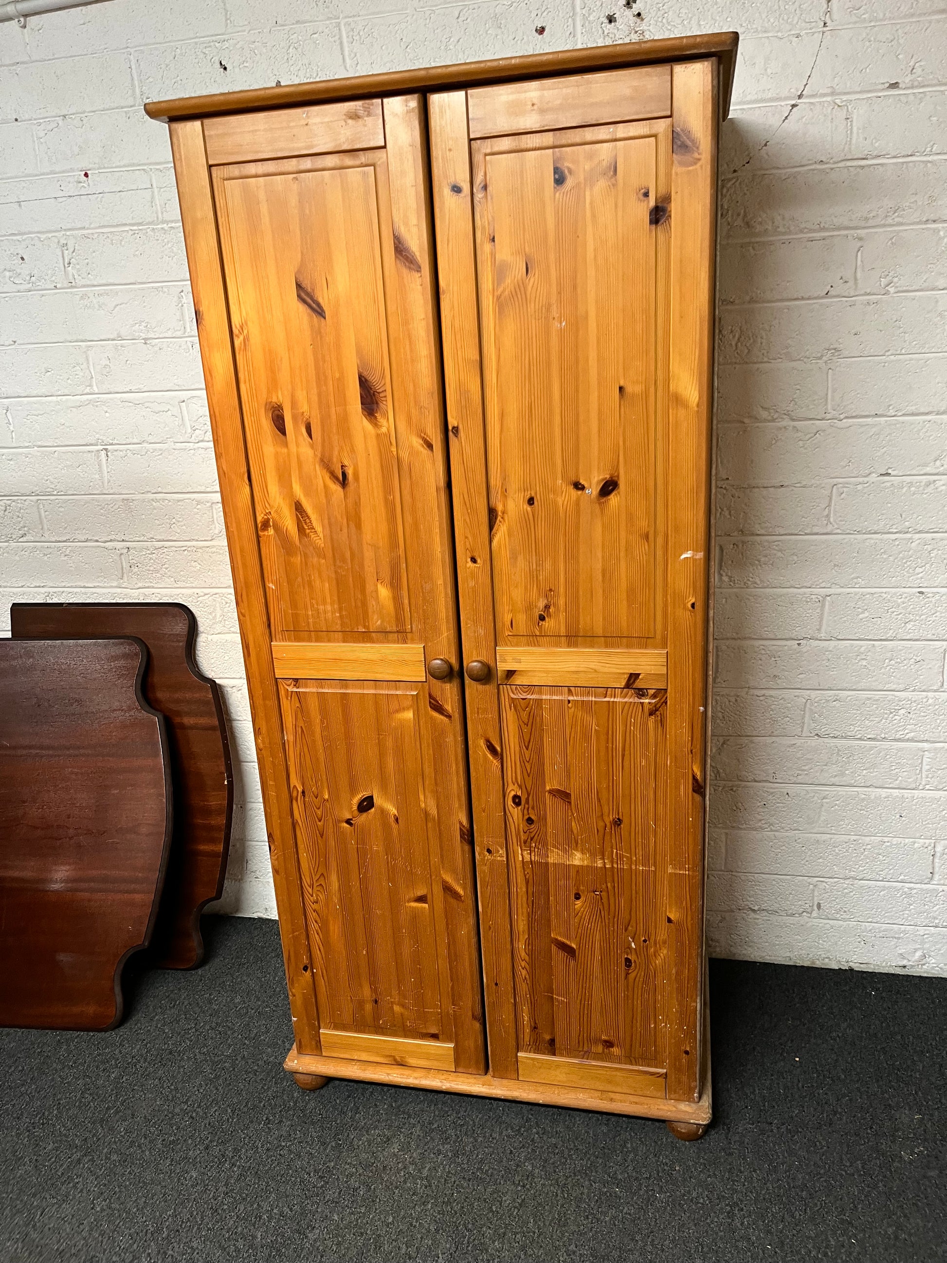 Natural pine tall 2 door wardrobe (H 185 x W 87 x D 57 cm) 1325