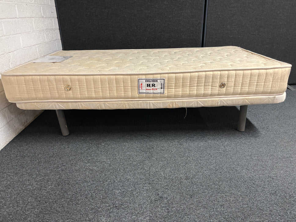 3ft 6 wide small fabric divan base on legs with a matching ortho 3ft 6 mattress  2225
