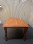 Switch Hardwood dark stained large kitchen table (L 107 x W 184 cm) 3 image