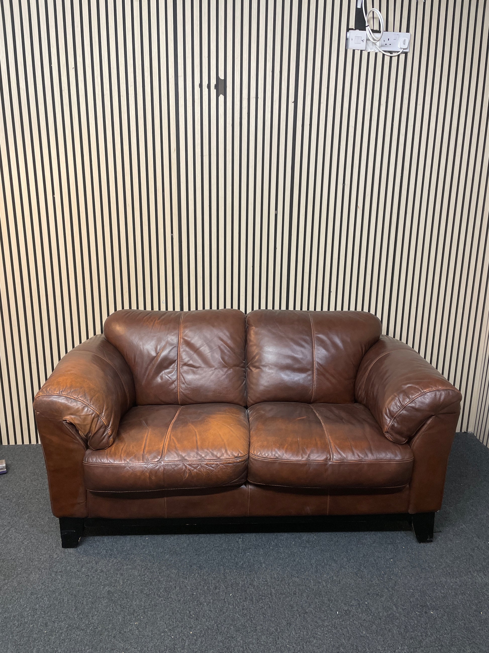 Brown leather 2 seater sofa (width 168 cm) 1126