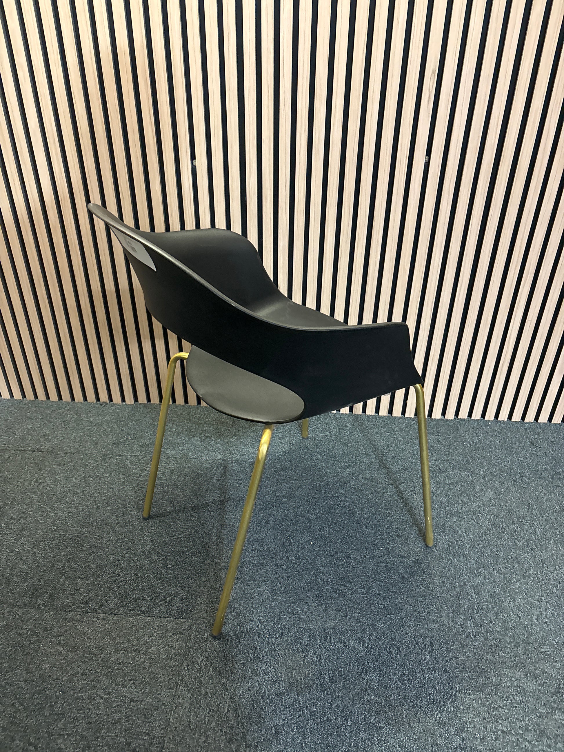 Reno single piece polyprop monoshell 4 legged chair in black