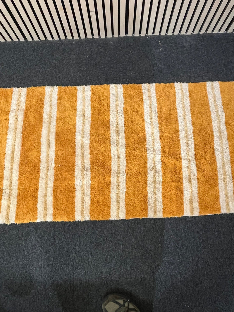 Orange and white fabric rug  (75 x 160 cm) 3126