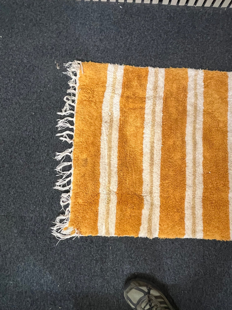 Orange and white fabric rug  (75 x 160 cm) 3126