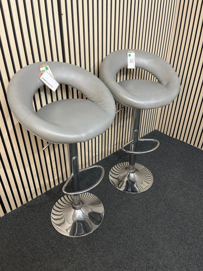 Grey leatherette height adjustable chrome framed kitchen high stools (SET OF 2) 3126