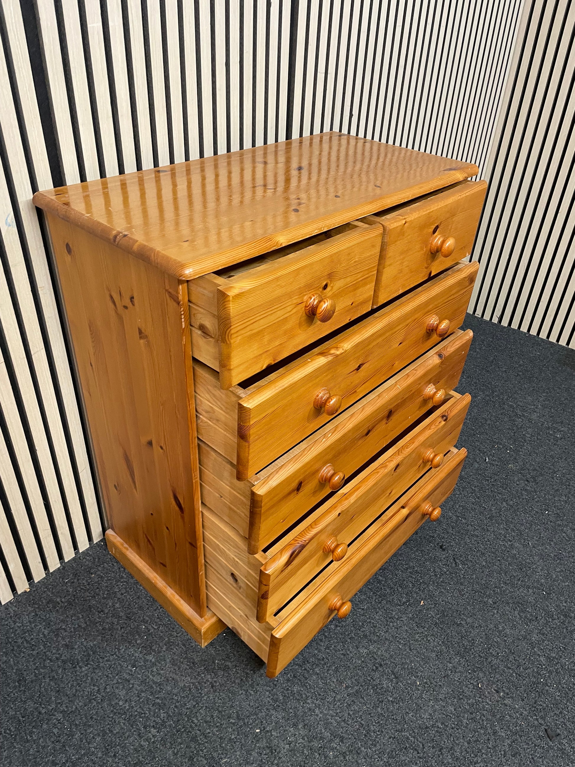 Tall 3+2 solid pine chest of drawers, dark wood stain (H 89 x W 78 x D 40 cm) 1126