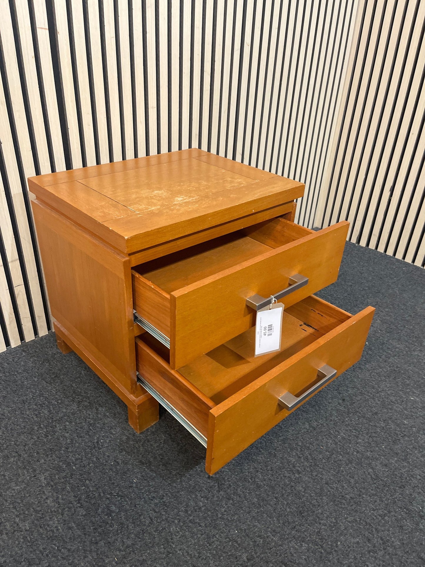 2 drawer wooden bedside locker with silver handles (H 49 x W 50 x D 40 cm) 2226