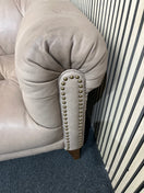 3 seater dark cream leather chesterfield sofa - button back, scratches to the side of the sofa, damaged springs 43739