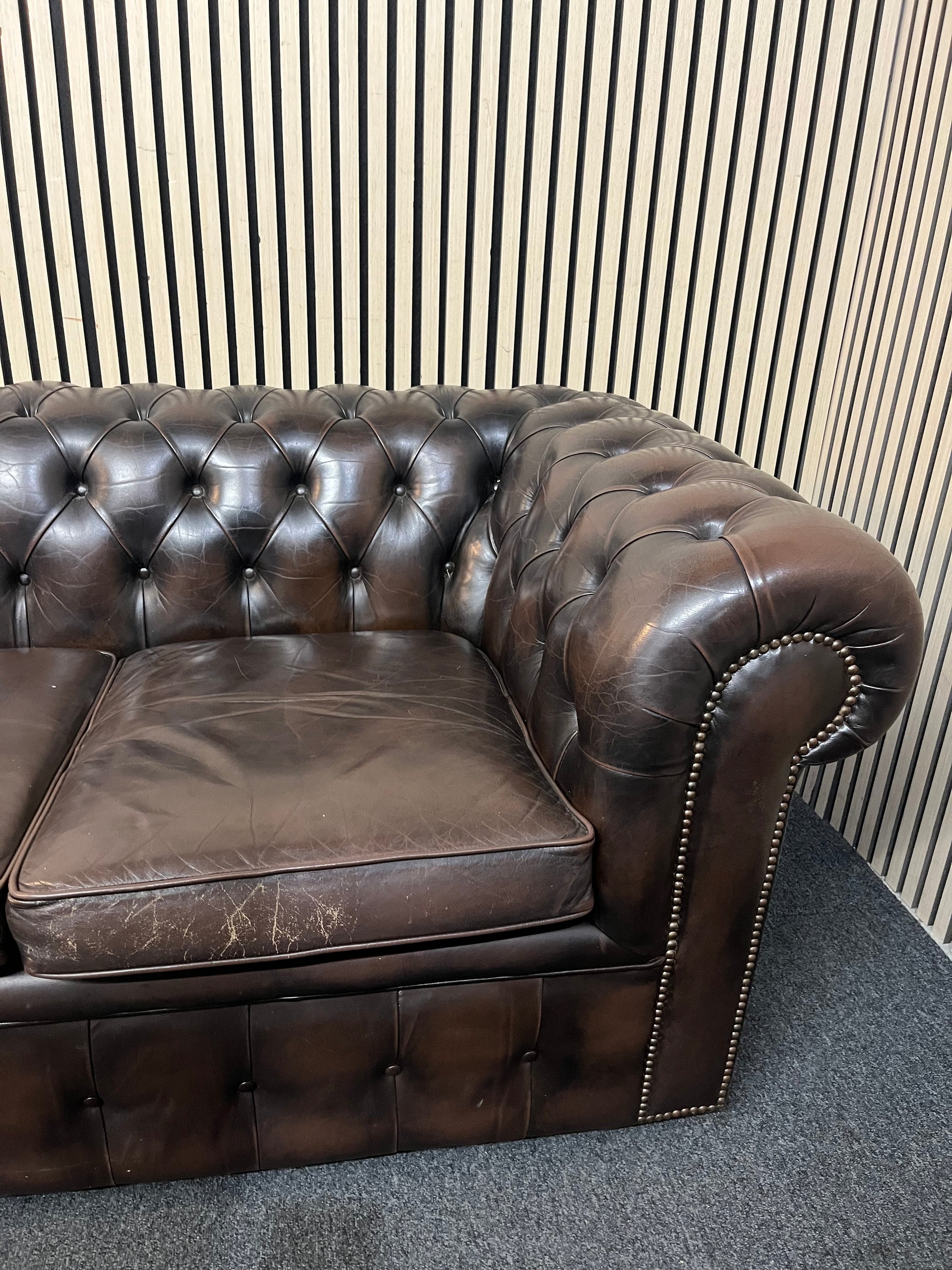 3+1 seater dark brown leather chesterfield sofa suite 43507