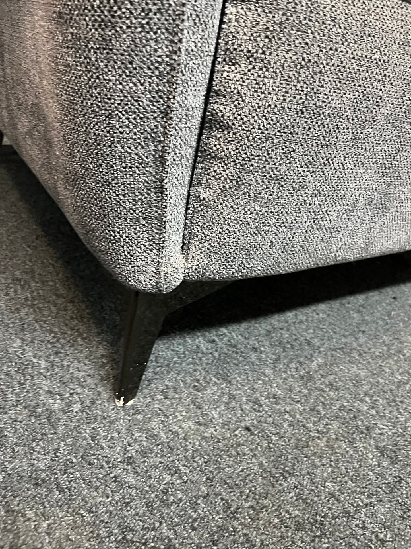 2 seater dark grey sofa (H 93 x W 155 x D 100 cm) 3225