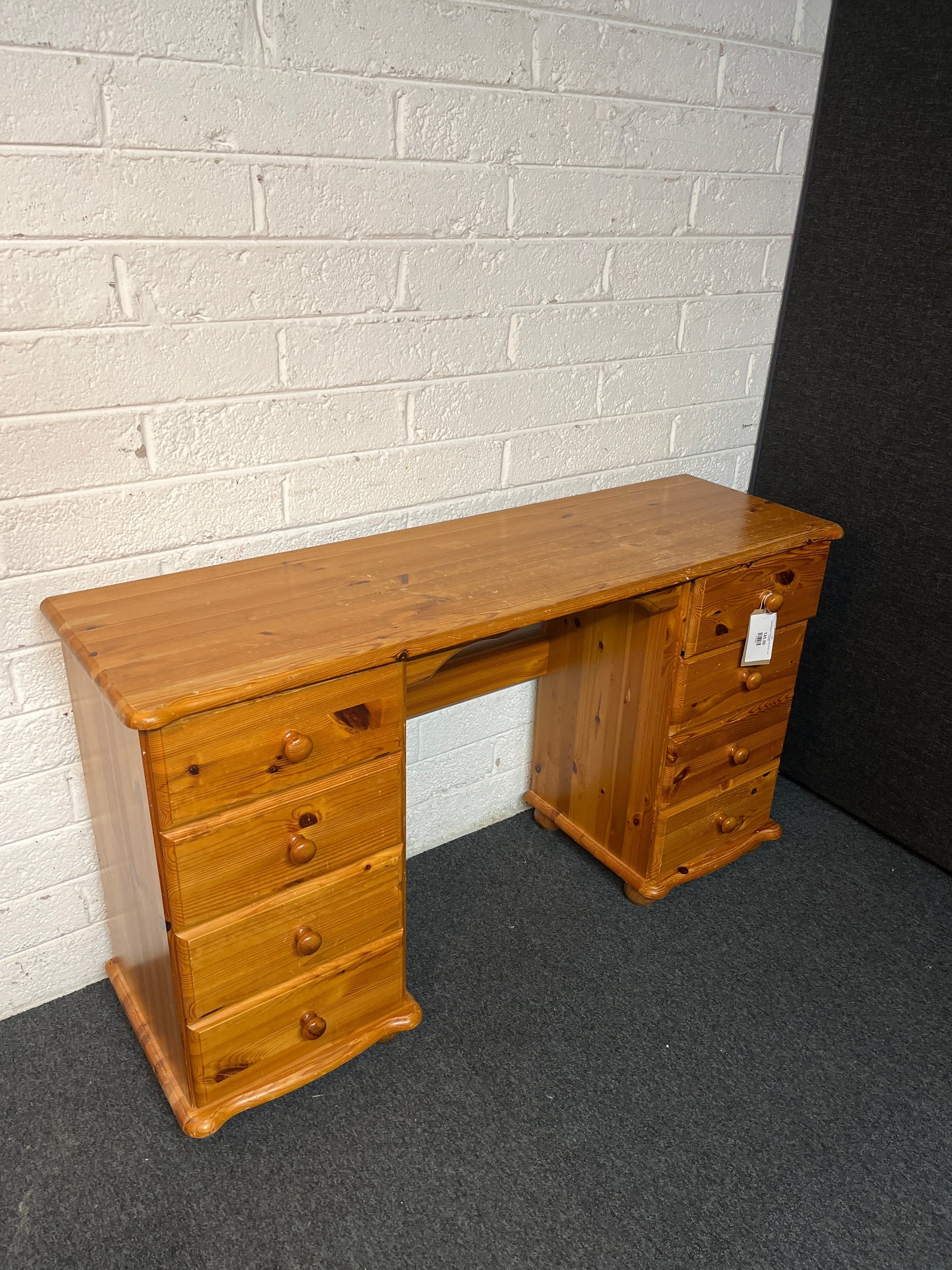 Solid Pine 8 drawer dressing table (H 80 x W 140 x D 42 cm) 2225